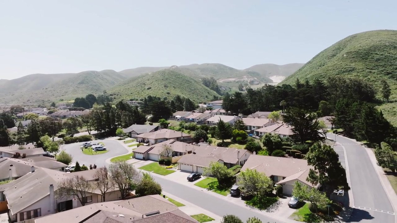 Central Coast neighborhood